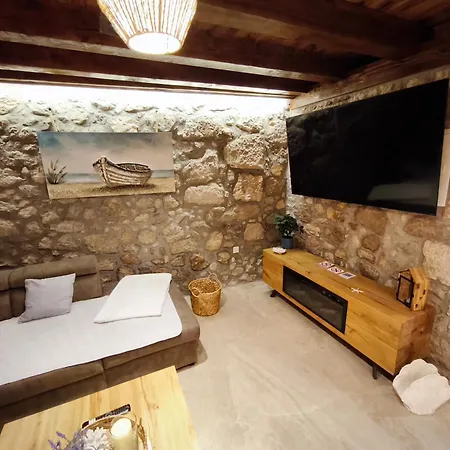 Stone Retreat *
